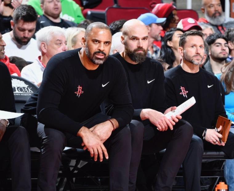 华体会官方入口-23分钟砍14+1+4！火箭队射手加时遭弃用，乌度卡的理由太牵强？